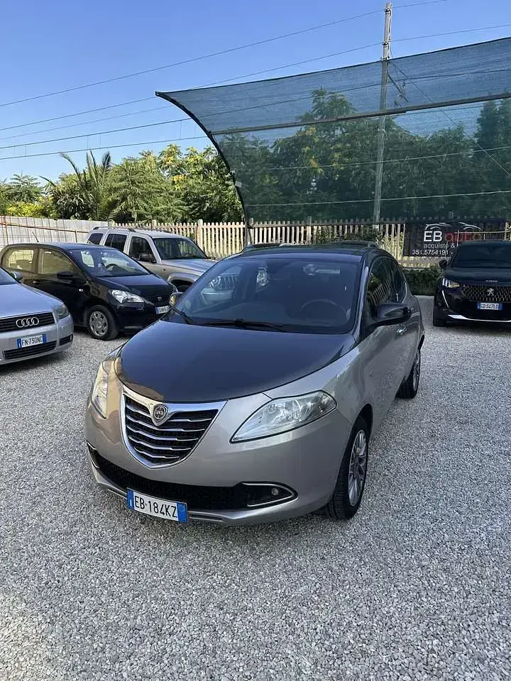 Usata Lancia Ypsilon S 95 CV (69 kW) 2012 Other Utilitaria