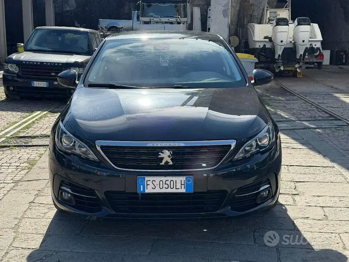 Usata Peugeot 308 Allure 131 CV (96 kW) 2018 Grigio Station wagon