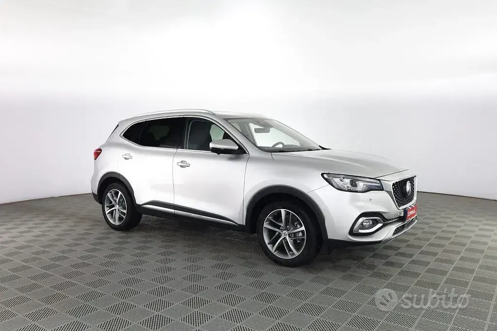 Usata MG HS Luxury 162 CV (119 kW) 2023 Grigio SUV