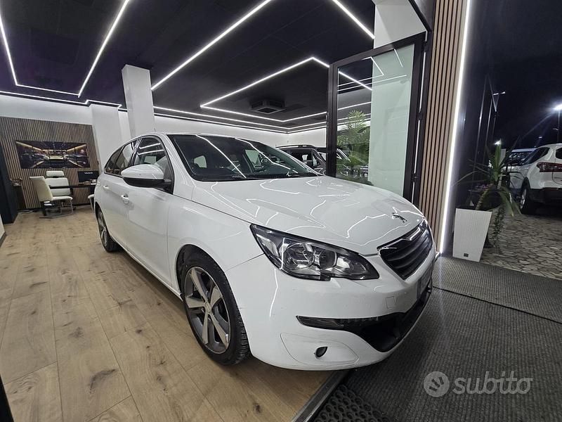 Usata Peugeot 308 Business-Line 120 CV (88 kW) 2016 Bianco Station wagon