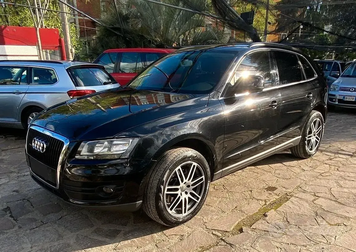 Usata Audi Q5 271 CV (199 kW) 2011 Nero SUV