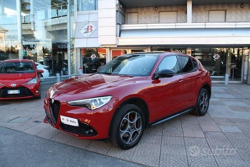 Usata Alfa Romeo Stelvio 210 CV (154 kW) 2017 Rosso SUV