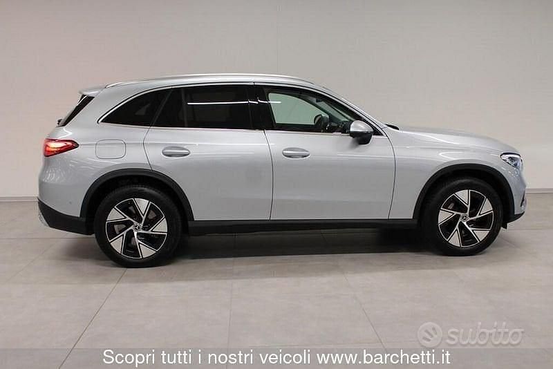 Gebraucht Mercedes GLC300 Advanced Plus 333 PS (244 kW) 2024 Altro SUV