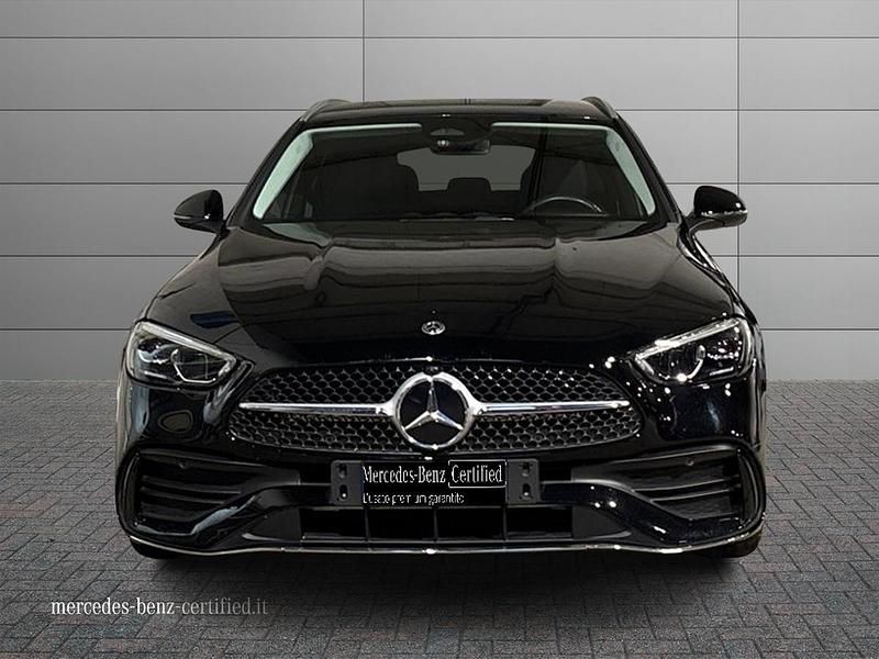 Usata Mercedes 200 Premium Plus 163 CV (119 kW) 2024 Nero Station wagon