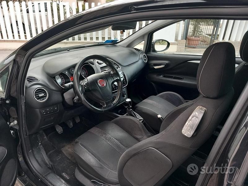 Usata Fiat Punto Evo Sport 120 CV (88 kW) 2010 Nero Utilitaria
