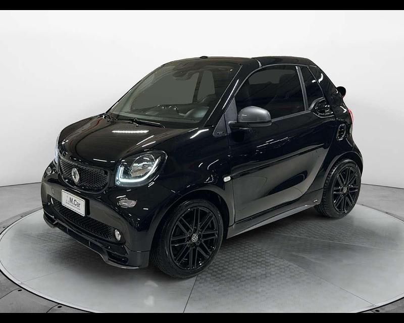 Nero metallizzato Usata 2019 Smart ForTwo Cabrio Brabus Cabrio | 18.500 € (Buon prezzo) - Immagine 1/4