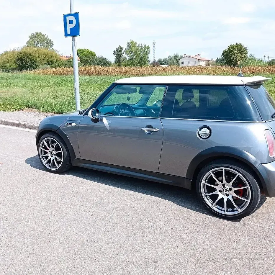 Usata Mini Cooper S 116 CV (85 kW) 2005 Grigio Utilitaria