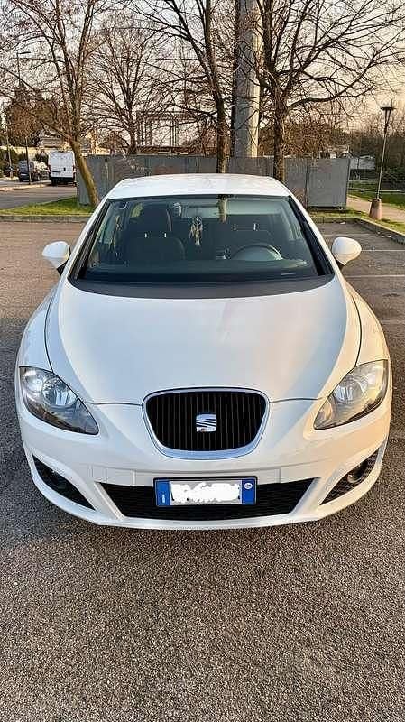 Usata Seat Leon Copa 105 CV (77 kW) 2011 Utilitaria