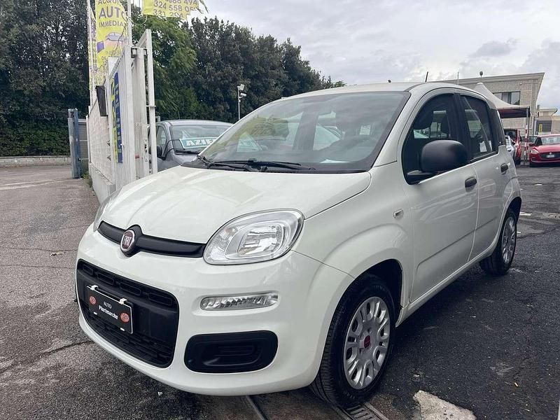 Usata Fiat Panda Easy 69 CV (50 kW) 2020 Bianco Utilitaria