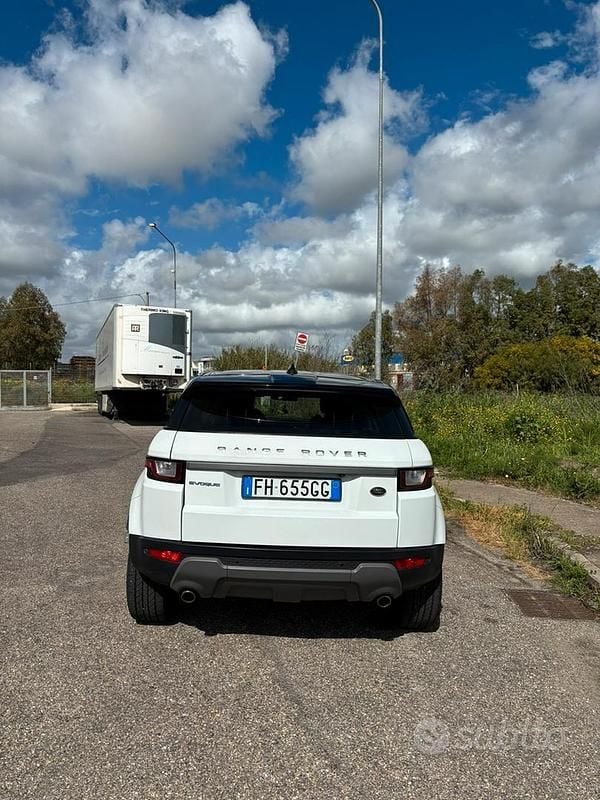 Usata Land Rover Range Rover evoque HSE Dynamic 150 CV (110 kW) 2017 Bianco SUV