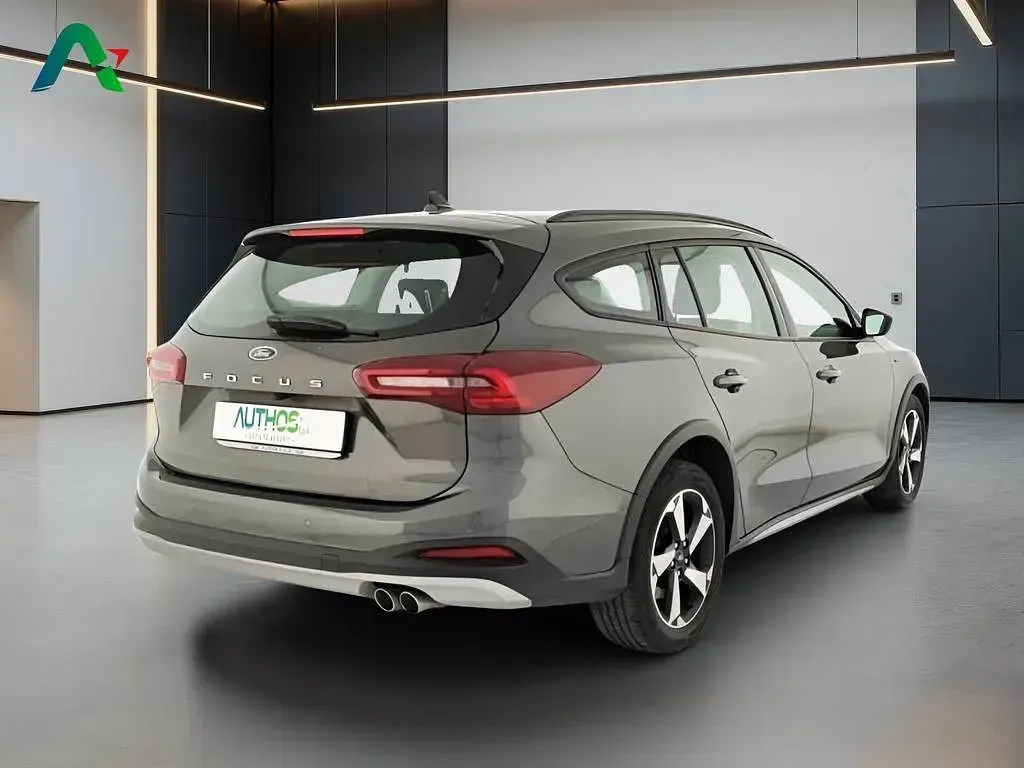 Usata Ford Focus Active 120 CV (88 kW) 2022 Grigio Station wagon