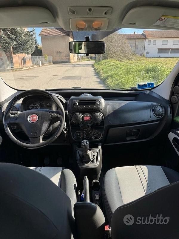 Usata Fiat Qubo Dynamic 95 CV (69 kW) 2011 Verde Monovolume