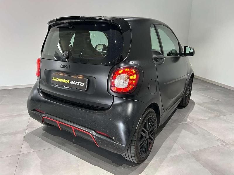 Usata Smart ForTwo Coupé Brabus 41 kW (56 CV) 2020 Nero Utilitaria