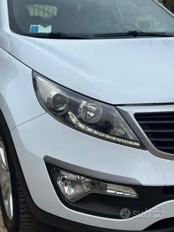 Usata Kia Sportage Active 116 CV (85 kW) 2011 Bianco SUV