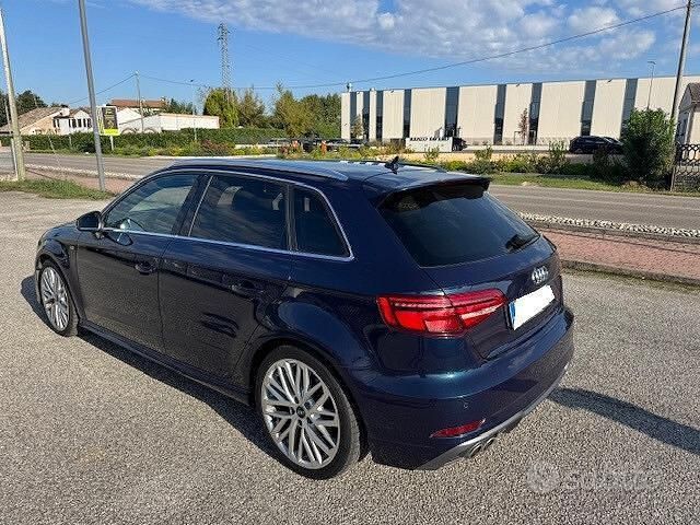 Usata Audi A3 S-Line 150 CV (110 kW) 2017 Blu Berlina
