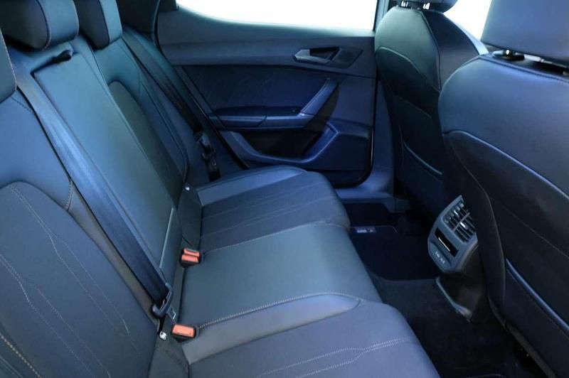 Usata Cupra Leon 150 CV (110 kW) 2025 Bianco Utilitaria