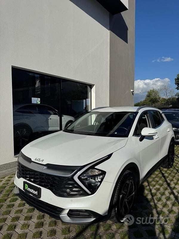 Usata Kia Sportage Style 150 CV (110 kW) 2022 Bianco SUV