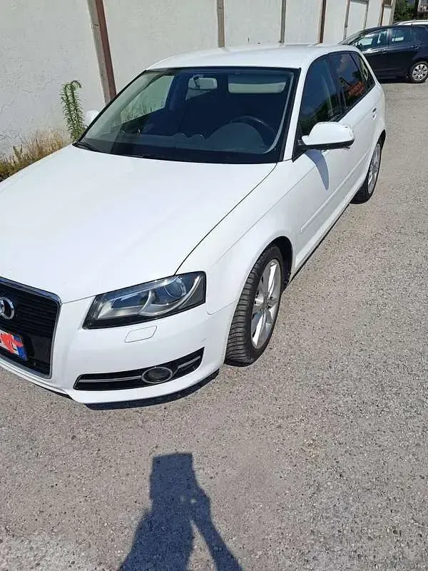 Usata Audi A3 Attraction 140 CV (102 kW) 2010 Utilitaria