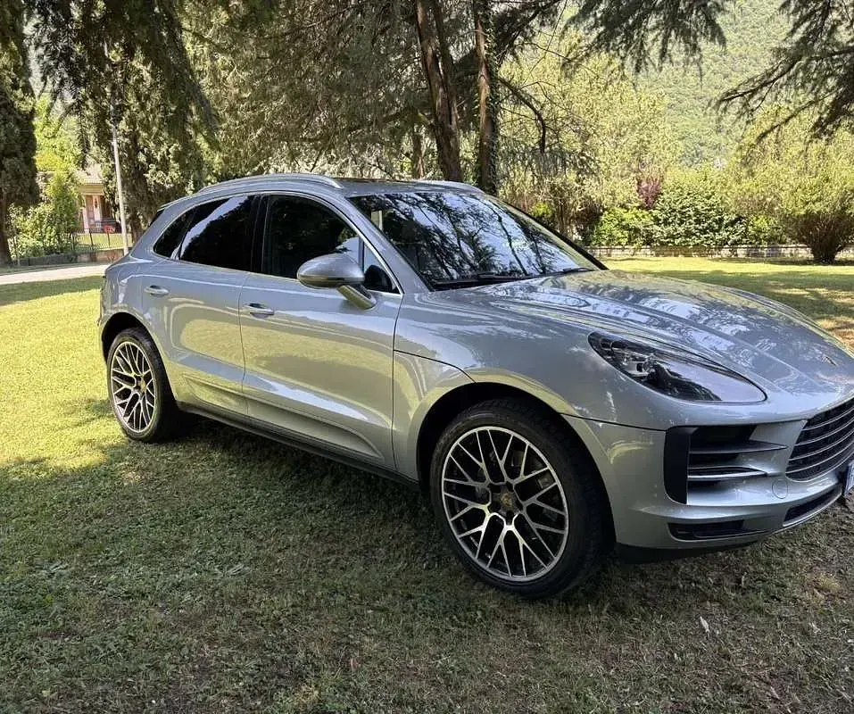 Usata Porsche Macan 245 CV (180 kW) 2018 Grigio SUV