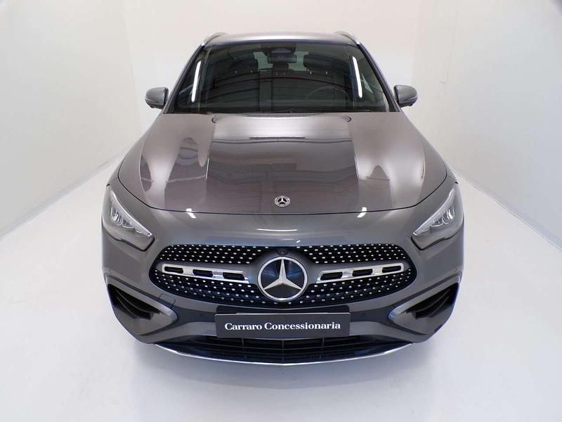 Usata Mercedes GLA200 Advanced Plus 150 CV (110 kW) 2024 Grigio montagna SUV