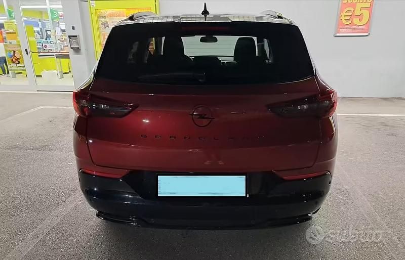 Usata Opel Grandland X GS Line 130 CV (95 kW) 2023 Rosso SUV
