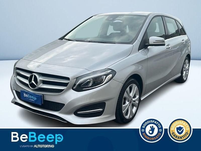 Argento metallizzato Usata 2018 Mercedes B180 Monovolume | 16.900 € (Buon prezzo) - Immagine 1/3