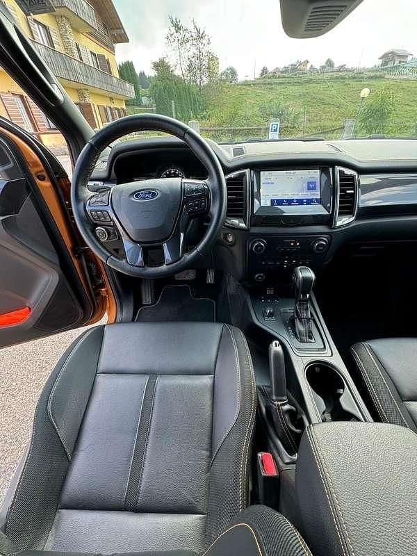 Usata Ford Ranger Wildtrack 213 CV (156 kW) 2022 Arancione Pick-up