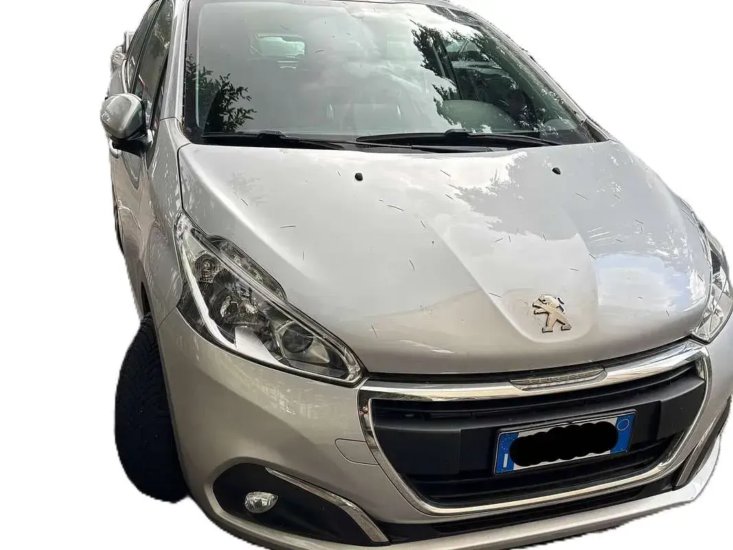 Usata Peugeot 208 Active 82 CV (60 kW) 2018 Grigio Utilitaria