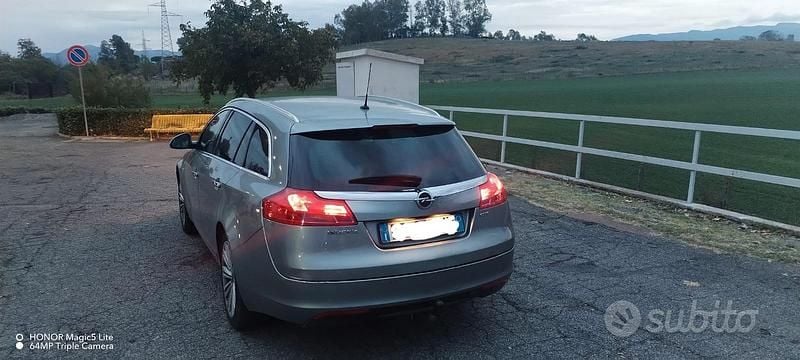 Usata Opel Insignia 131 CV (96 kW) 2012 Grigio Station wagon