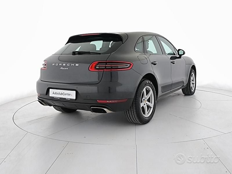 Usata Porsche Macan 252 CV (185 kW) 2018 Grigio SUV