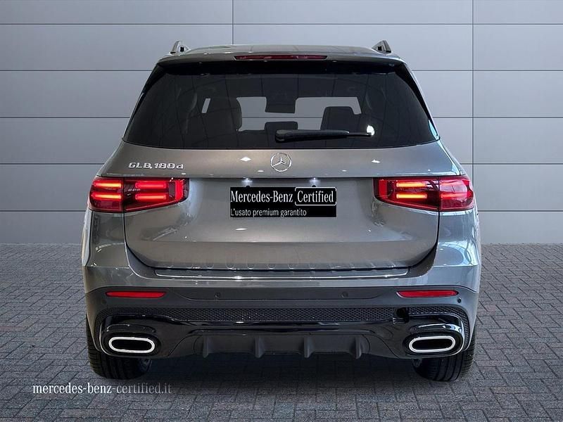 Uusi Mercedes GLB180 Advanced Plus 116 HP (85 kW) 2026 Harmaa Katumaasturi