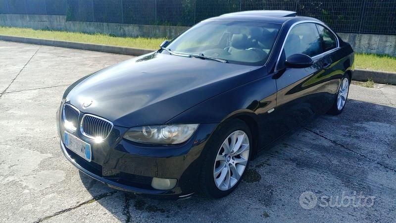 Usata BMW 330 2008 Nero Coupé