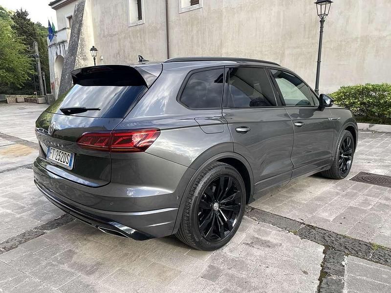 Usata VW Touareg Advance 231 CV (169 kW) 2018 SUV