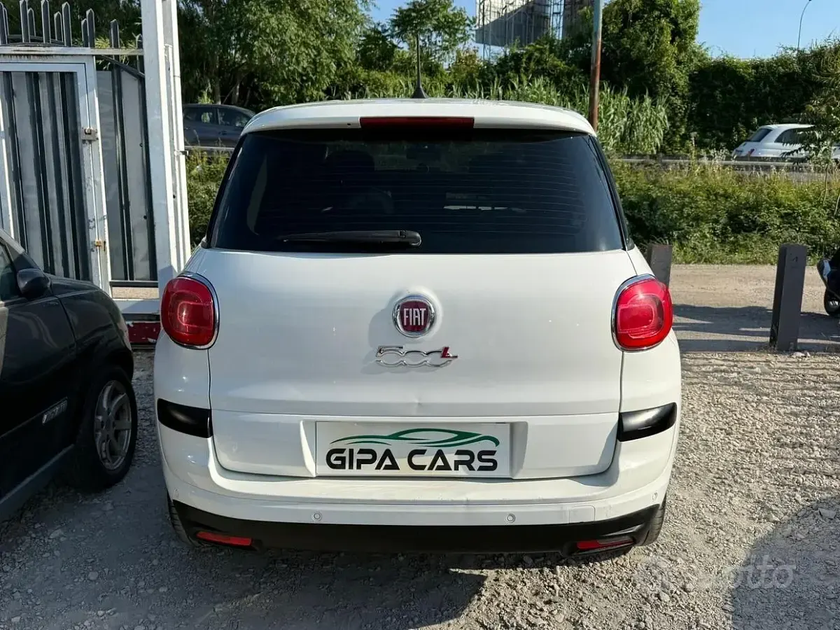 Usata Fiat 500L Business 95 CV (69 kW) 2017 Bianco Monovolume