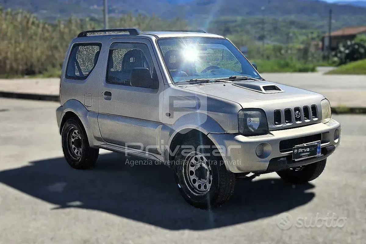 Usata Suzuki Jimny 65 CV (47 kW) 2004 Giallo SUV