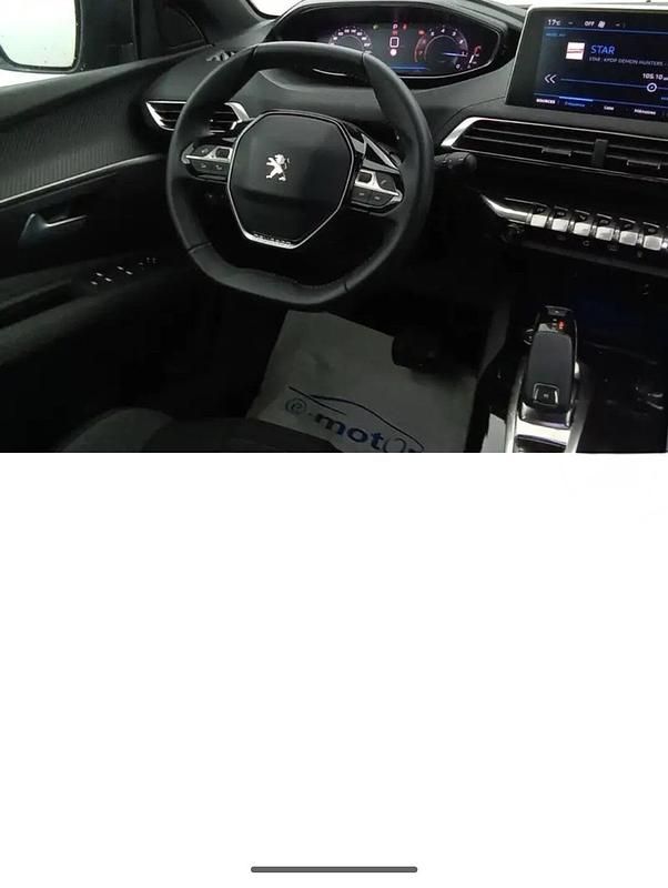 Usata Peugeot 3008 Active 131 CV (96 kW) 2020 Gray Berlina