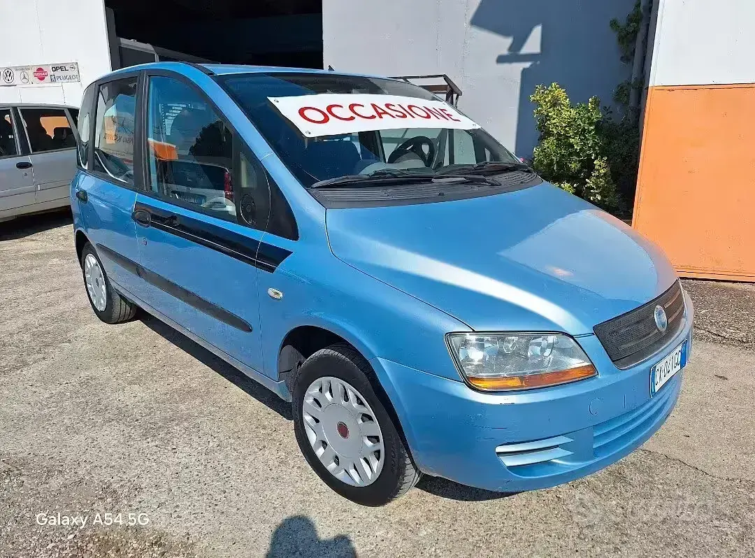 Usata Fiat Multipla Active 103 CV (75 kW) 2005 Bluazzurro Monovolume