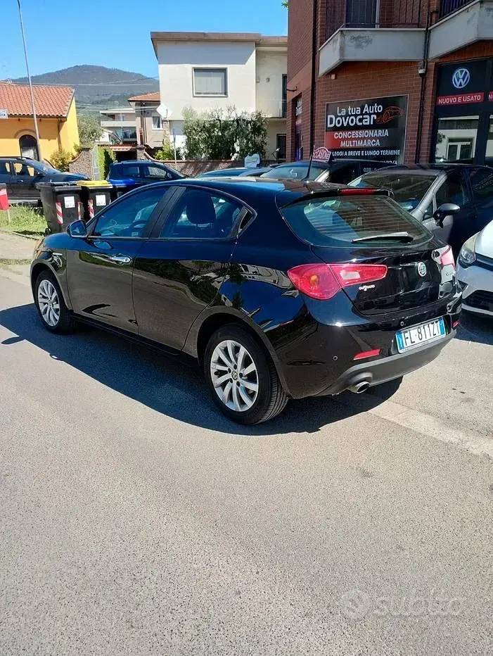 Usata Alfa Romeo Giulietta 120 CV (88 kW) 2017 Nero Utilitaria
