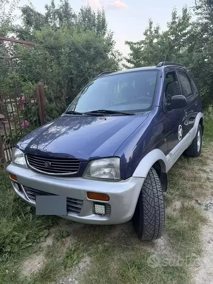 Usata Daihatsu Terios 2000 Bluazzurro SUV