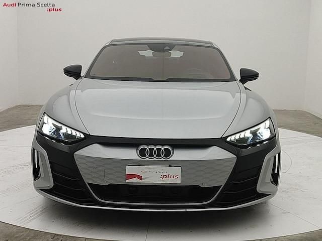 Usata Audi e-tron GT quattro Ambiente 439 kW (598 CV) 2021 Argento floret metallizzato Berlina