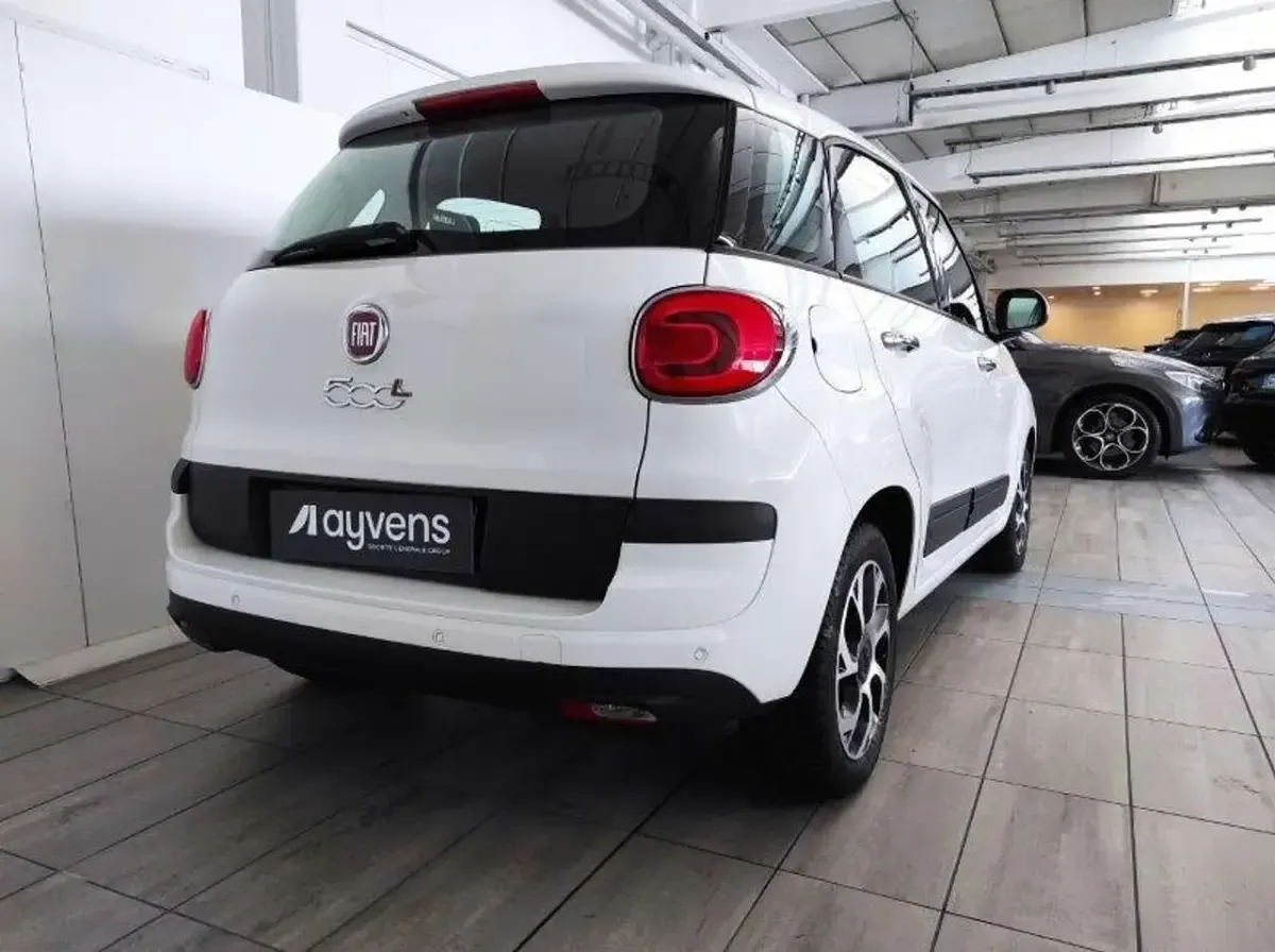 Usata Fiat 500L Business 95 CV (69 kW) 2021 Bianco Monovolume