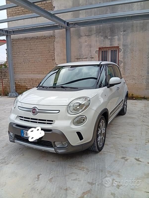 Usata Fiat 500L Trekking 85 CV (62 kW) 2015 Bianco Monovolume