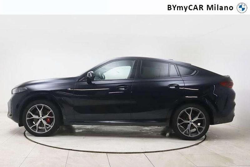 Usata BMW X6 M Sport 298 CV (219 kW) 2025 Nero carbone SUV