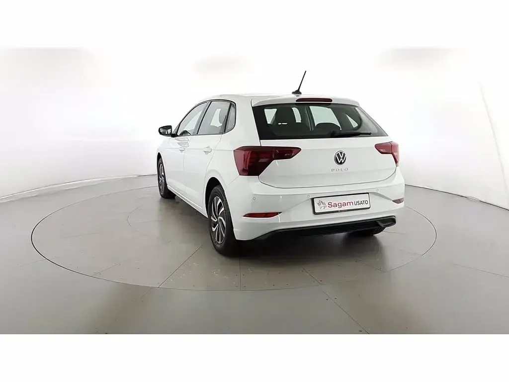 Usata VW Polo Life 95 CV (69 kW) 2022 Pure white Utilitaria