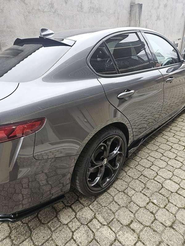 Usata Alfa Romeo Giulia Business 179 CV (131 kW) 2018 Berlina