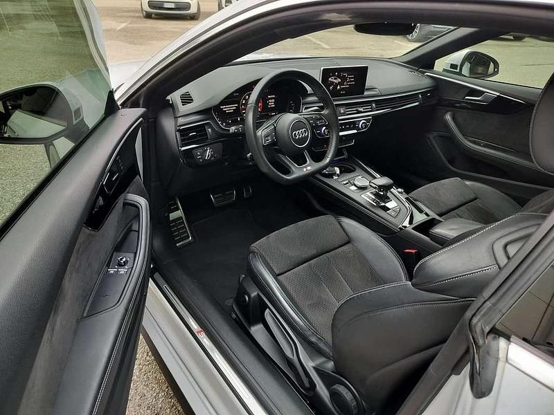 Usata Audi A5 Sport 190 CV (139 kW) 2019 Bianco Coupé