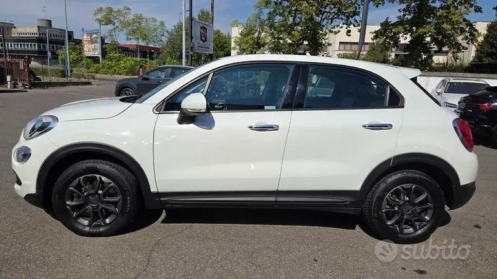 Usata Fiat 500X Pop Star 95 CV (69 kW) 2017 Bianco SUV
