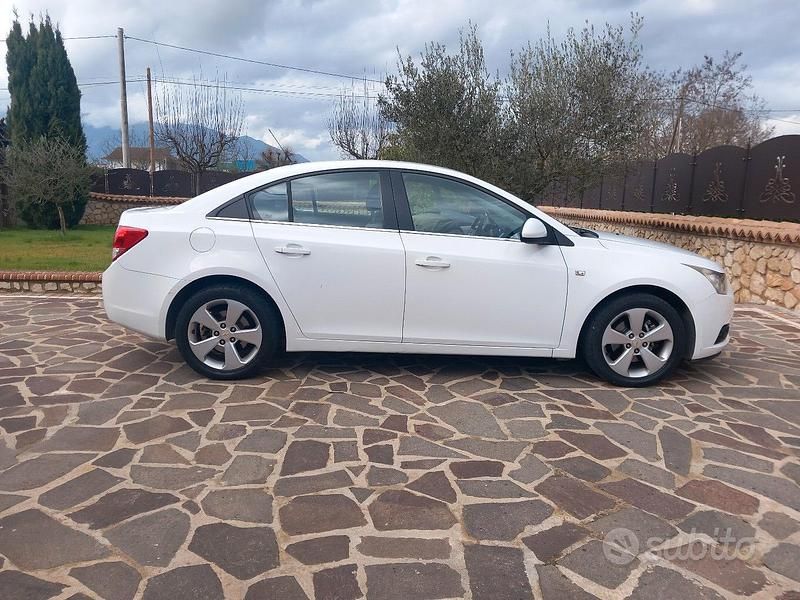 Usata Chevrolet Cruze 2011 Bianco Berlina
