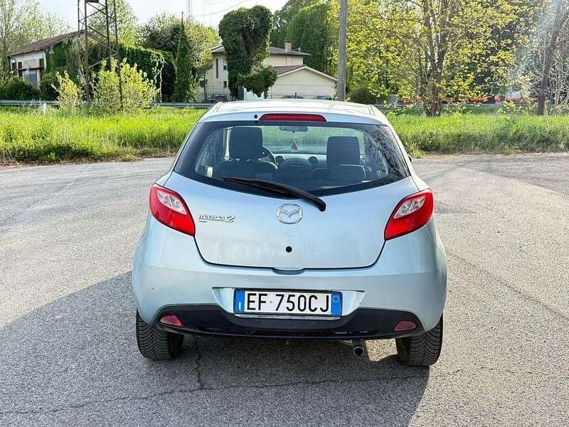 Usata Mazda 2 75 CV (55 kW) 2010 Utilitaria