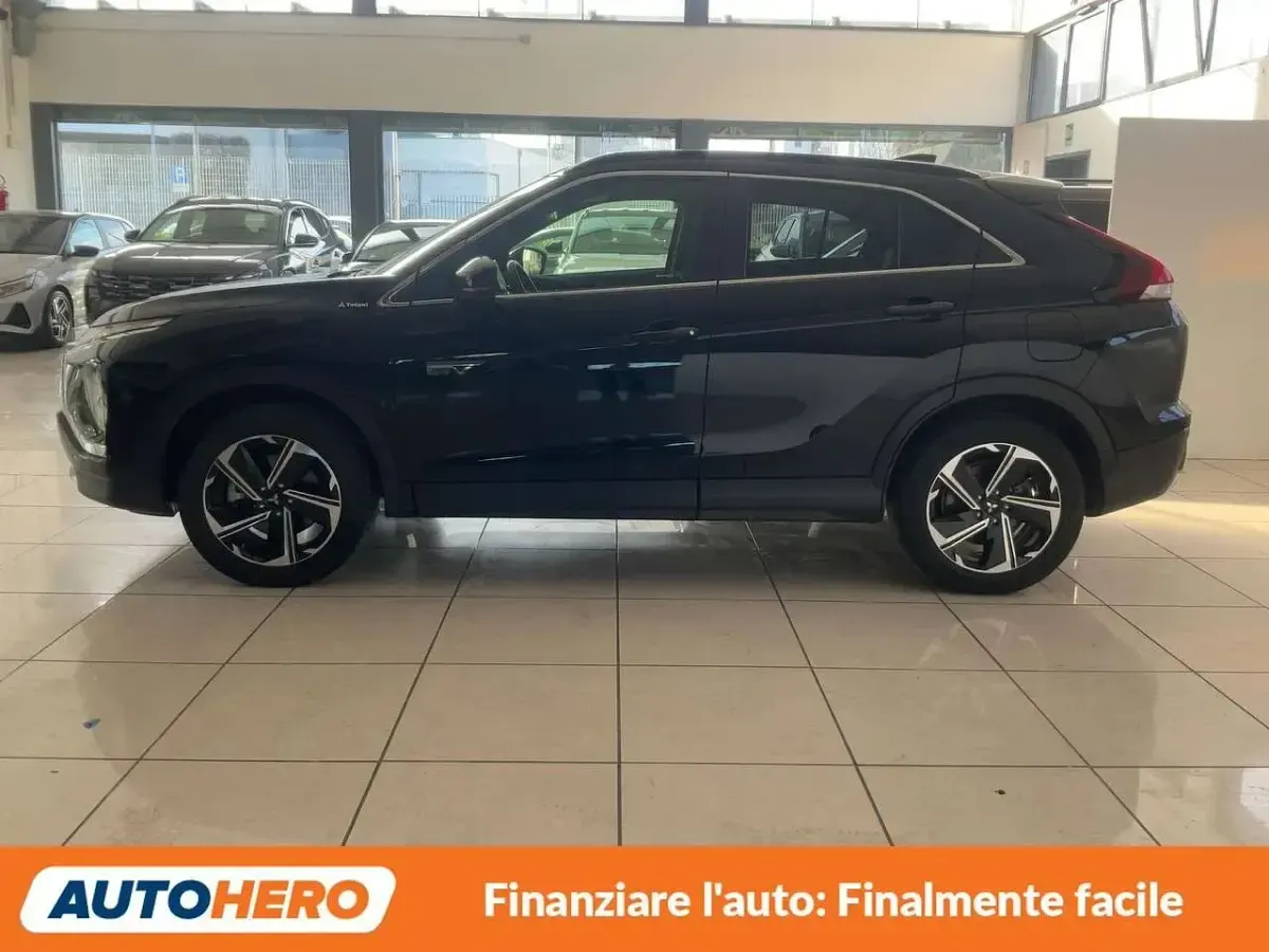 Usata Mitsubishi Eclipse Cross Intense 98 CV (72 kW) 2022 Nero SUV